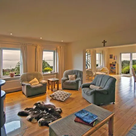 3 Bed In Inch Oc-i444 Caheracruttera