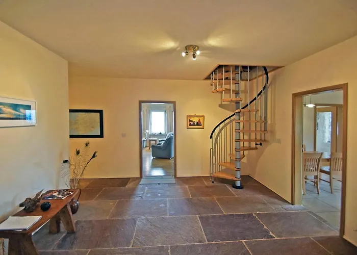 3 Bed In Inch Oc-i444 * Caheracruttera